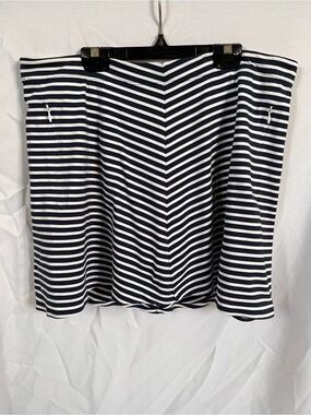 Nike Navy and White Striped Mini Skort - skirt with built-in shorts